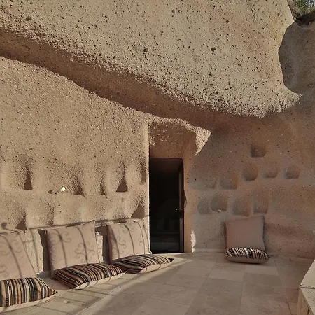 Three Doors Cappadocia Hotel