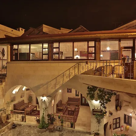 Отель Three Doors Cappadocia 3*