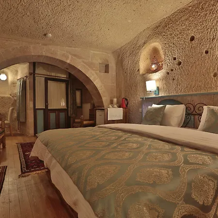 Three Doors Cappadocia Hotel
