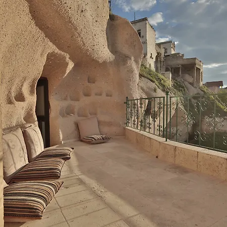 Three Doors Cappadocia Отель