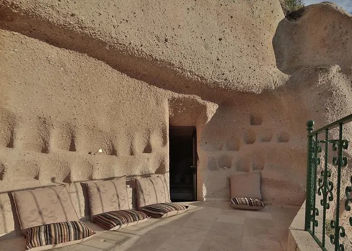 Three Doors Cappadocia Otel