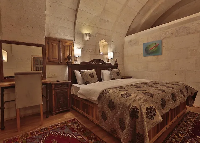 Three Doors Cappadocia Otel 3*